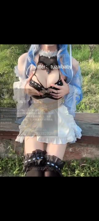 推特21万粉极品美少女潮吹萝莉公主【兔崽爱喷水】私拍完结，可盐可甜各种制服人前户外露出道具紫薇喷喷喷 (3)