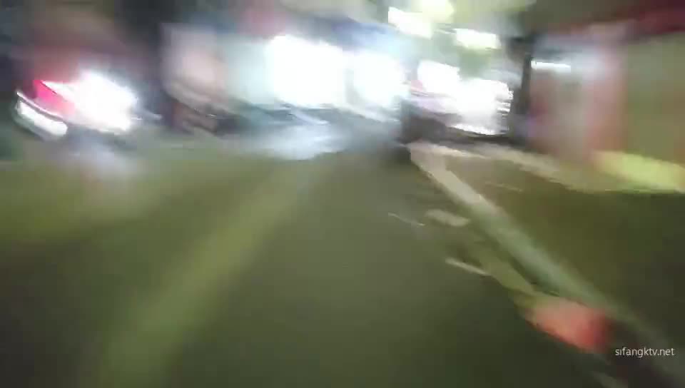 人妻猎手★☆【爱情故事】★☆偷拍 风情万种的小少妇，羞涩中带着一丝期盼，酒店内被干得高潮阵阵 (1)