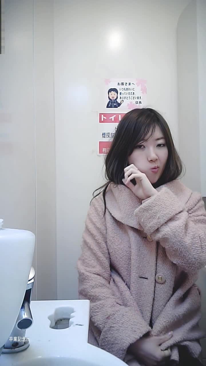 商场女厕全,景偷拍18位妆容精致的小姐姐