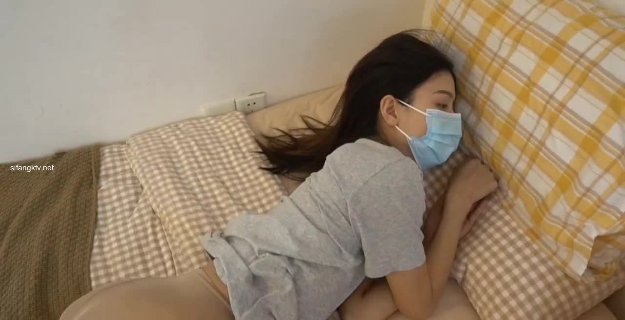 高价自购，学生控、臀控、丝袜控的摄影大师【rosi】私拍，漂亮艺校舞蹈生透明丝袜内内露毛骆驼趾一字马 (14)