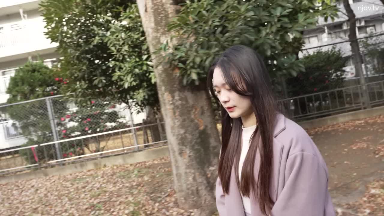 番号:FC2-PPV-4311676    发行日期: 2024-02-27标题：她看起来不像18岁，因为她很漂亮，但这是事实。 - - 好女人。 - - 推荐。 - - 原始饼。