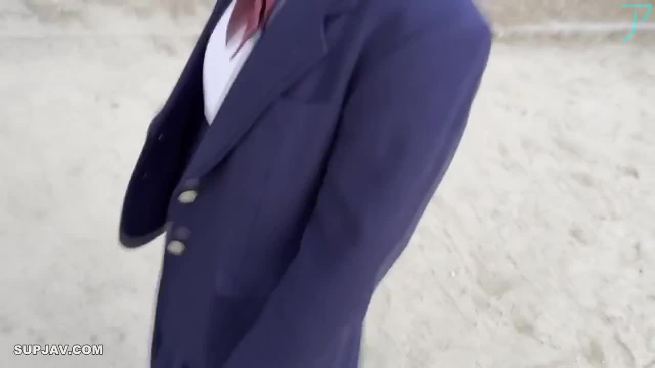 番号: FC2-PPV-3157592
发行日期: 2022-12-30
标题:我拍了一个戴眼镜的文学处女和一个土豆的奇闻趣事。 - - 用生鸡巴打开鬃毛纯猫的膜并射出精子，因为它是毕业的恭喜
#10分  #清纯 #jk #眼镜