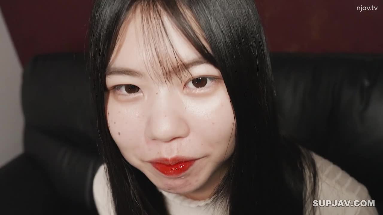 番号:FC2-PPV-4342853    发行日期: 2024-03-19标题：【简单_严肃】典型的普通人，好，坏，平凡。 - - _未经审查的原始体内射精两次。