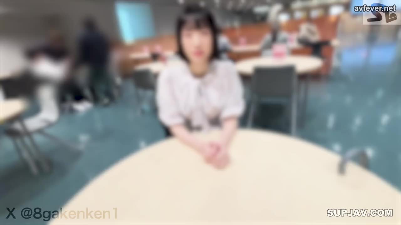 番号:FC2-PPV-4444975     发行日期: 2024-05-18标题：“我想生孩子……”怀孕3个月的大学生，立志成为书法家。 - - 梦想还是分娩？ - - 她被逼到了绝境，并在子宫内射精。