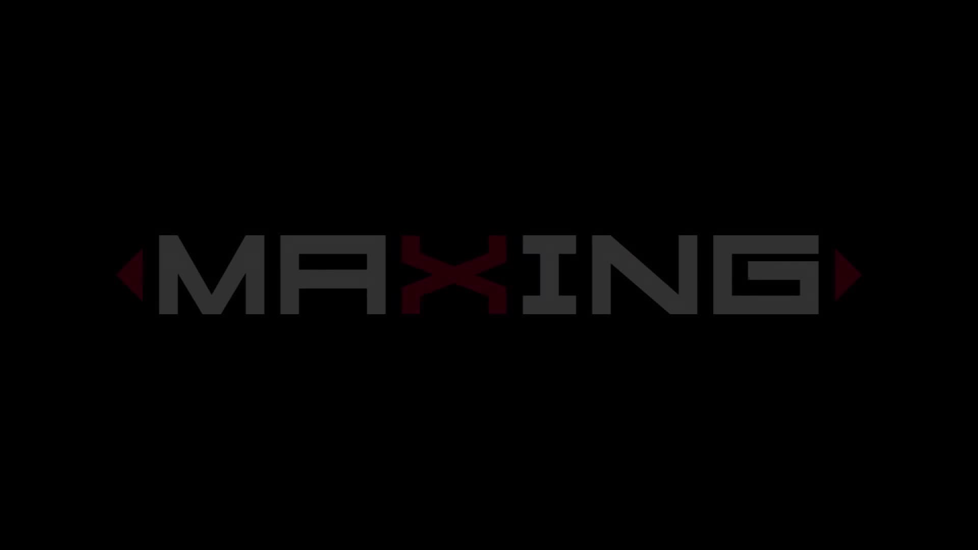 完全主观被强行侵犯的美女OL吉泽明步无码流出版番号：MXGS-868 主演：#吉泽明步 #无码流出标签：#强奸 #侵犯 #美女 #OL #黑丝 #抠逼简评：强奸片的佳作，剧情演绎5个被大屌强奸的小剧场，分别是厕所、电梯，浴室，推拿房、机场休息间被巨根猛操，值得一看