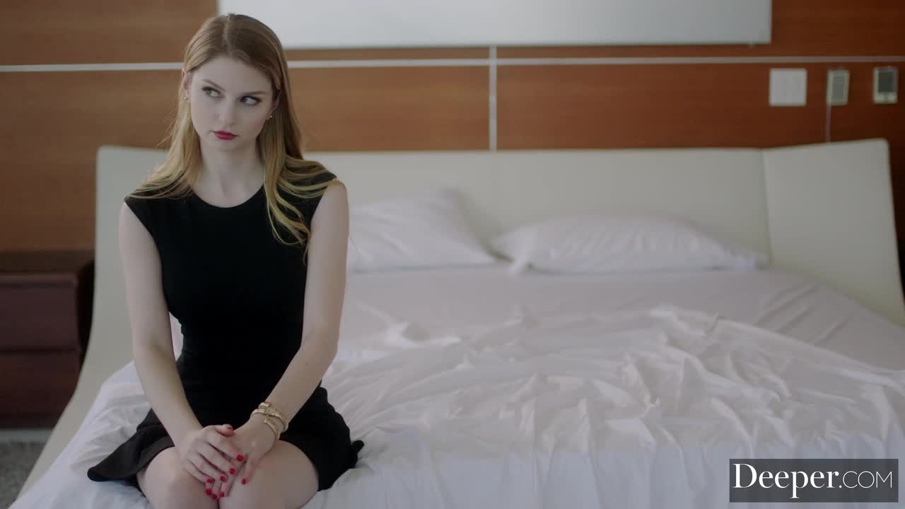 Autumn Falls & Bunny Colby - Sudden Domme