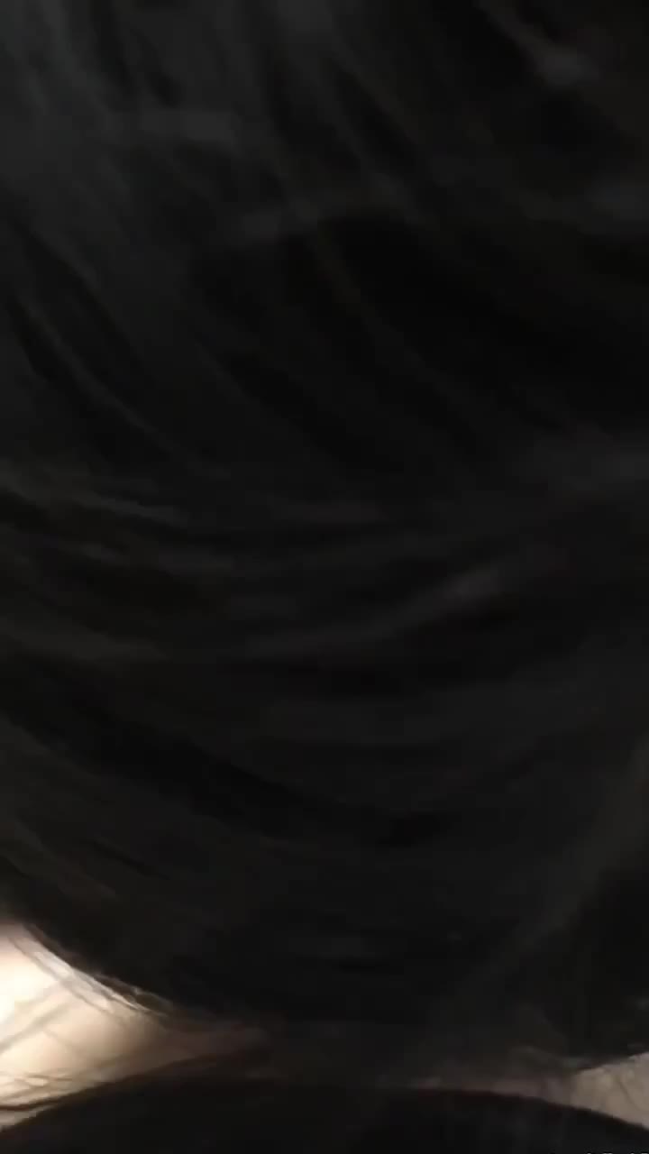 极品反差婊 高颜值纯素颜超会口交吃鸡，大屌让她爱不释手，技术娴熟疯狂口交，最后口爆吞精，清理干净大鸡巴！