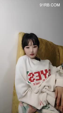 【极品大骚逼】180cm的长腿妹妹00后，清纯淫荡结合体，粉嫩鲍鱼，两个壮汉轮番蹂躏暴插，精彩刺激 (2) #国产自拍 #国产 #自拍️@TBBSP