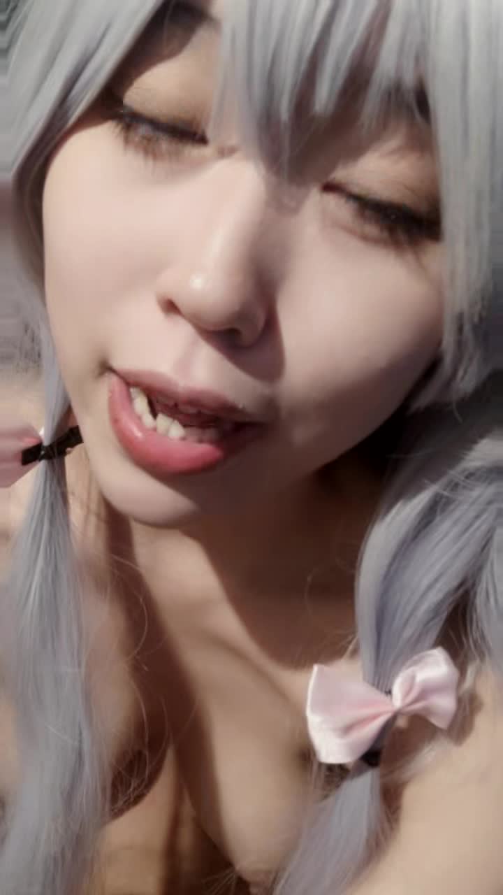 25239
