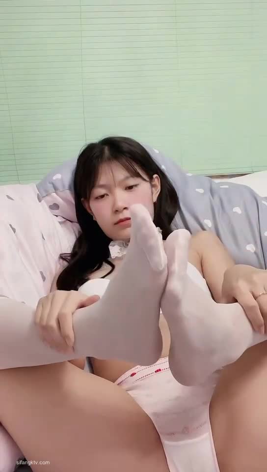#猪猪女孩 #易直播 #萝莉 #学生 #极品 #嫩妹 #大秀 #白虎 #美乳 #美脚 #蜜桃臂 易直播 极品 嫩妹 大秀 超嫩 白虎 美乳 美脚 蜜桃臂