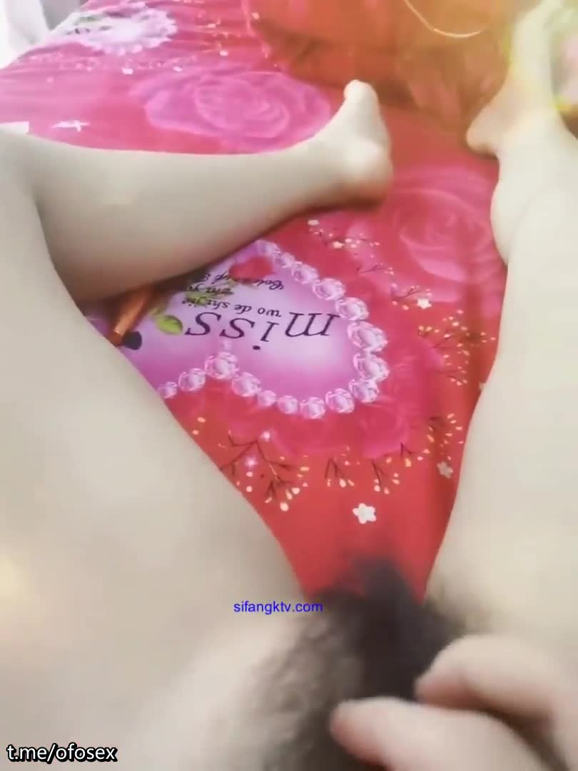 反差泄密 裸贷裸条系列 两位艺术院校学生妹 逾期自拍流出 全裸展示美体身材 玩具自慰