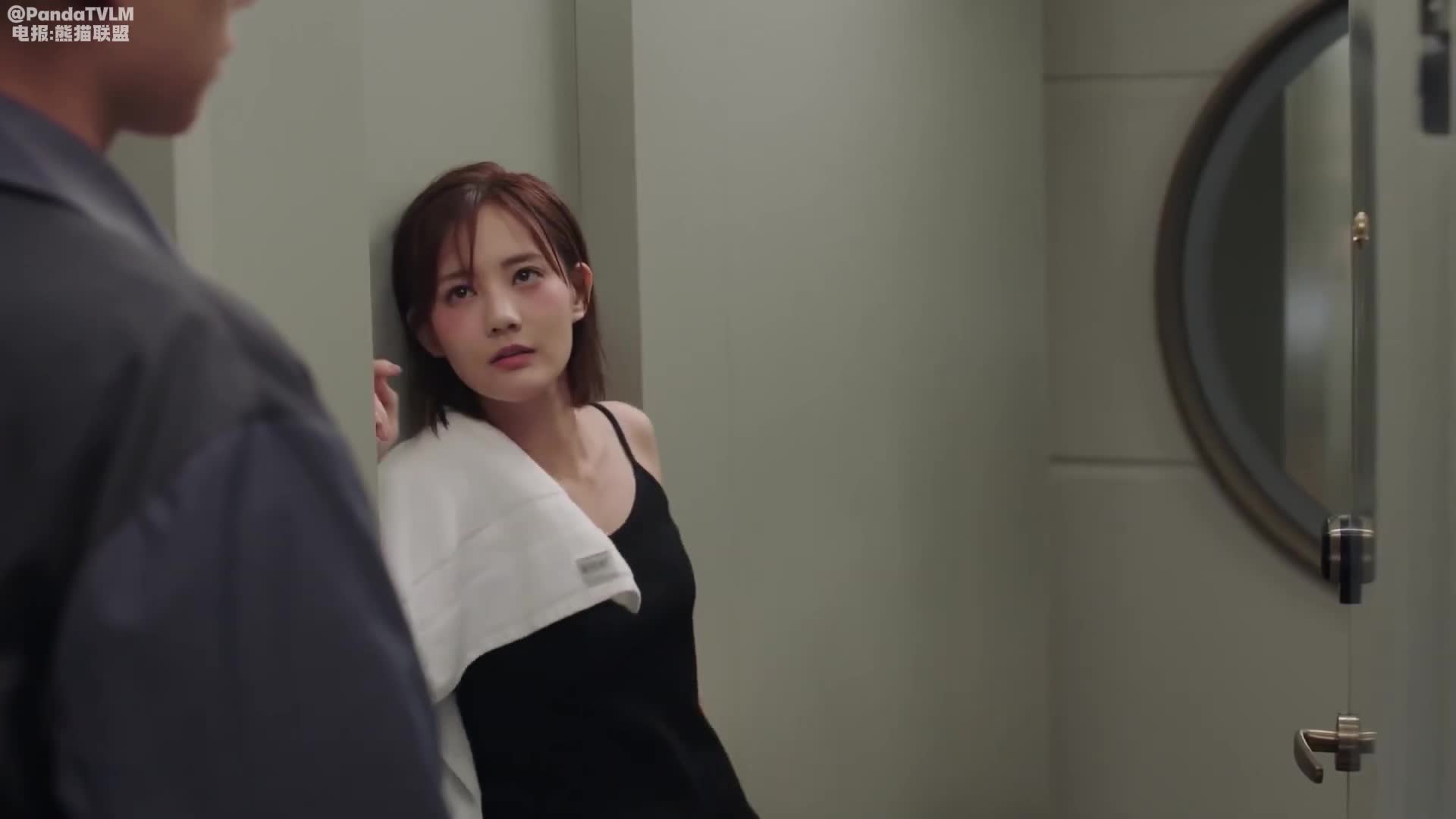 #AI明星换脸 #李一桐@李一桐婚庆策划师喝醉NTR客户
