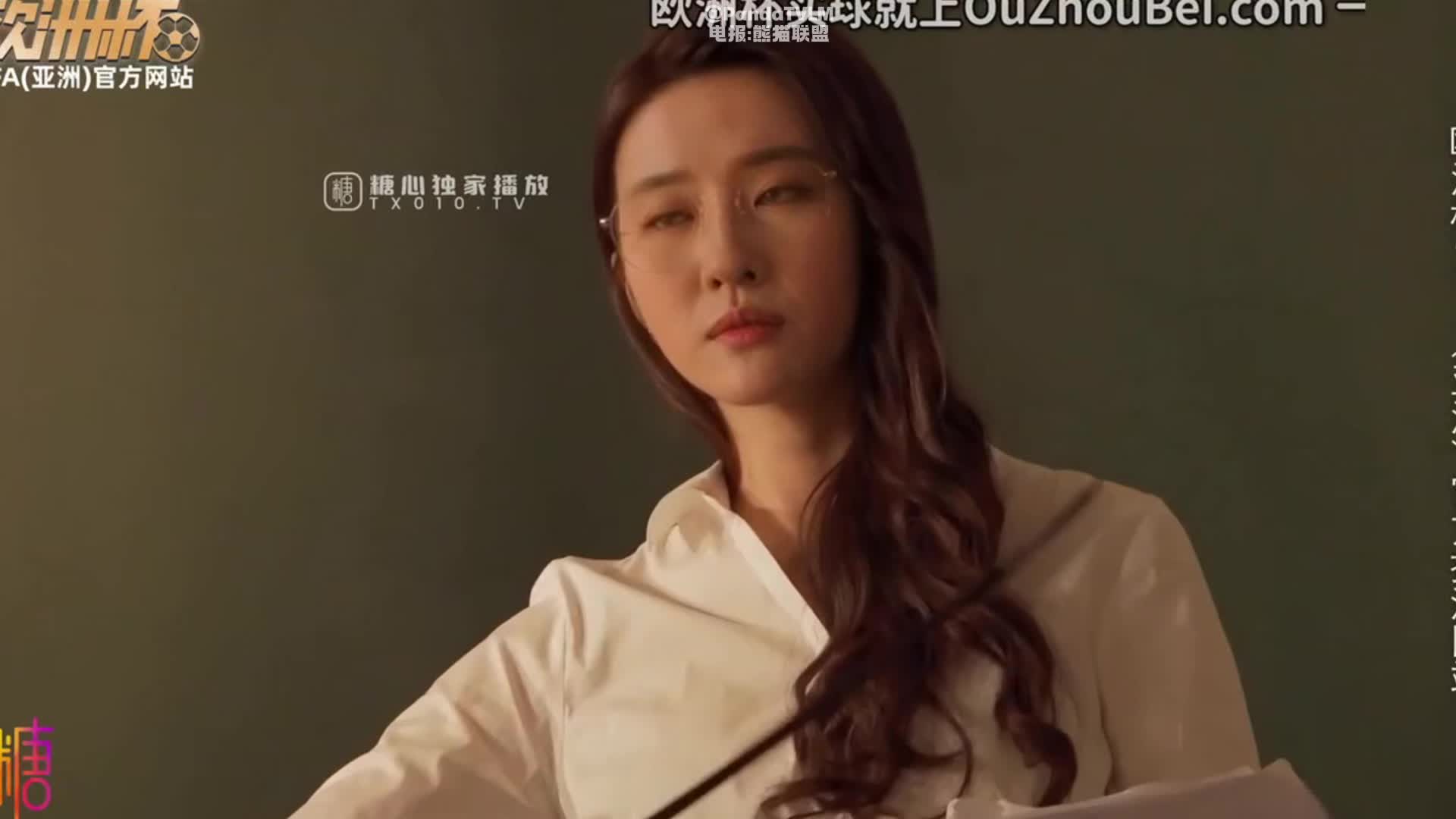 #AI明星换脸 #刘亦菲明星淫梦~AI换脸刘亦菲~淫荡老师的惩罚~足穴3P调教学生肉棒~全程中文字幕
