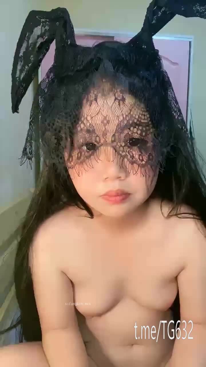 238161942 大学萝莉 3-25-3