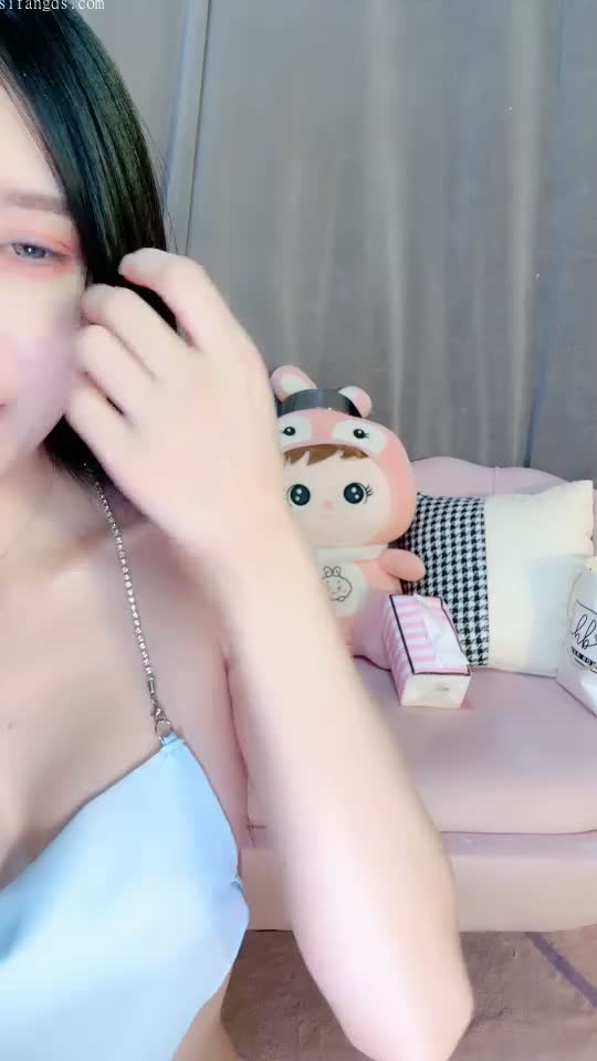太美了~女神身材超炸裂~骚舞掰穴道具自慰爽喷 #美惠子 #反差