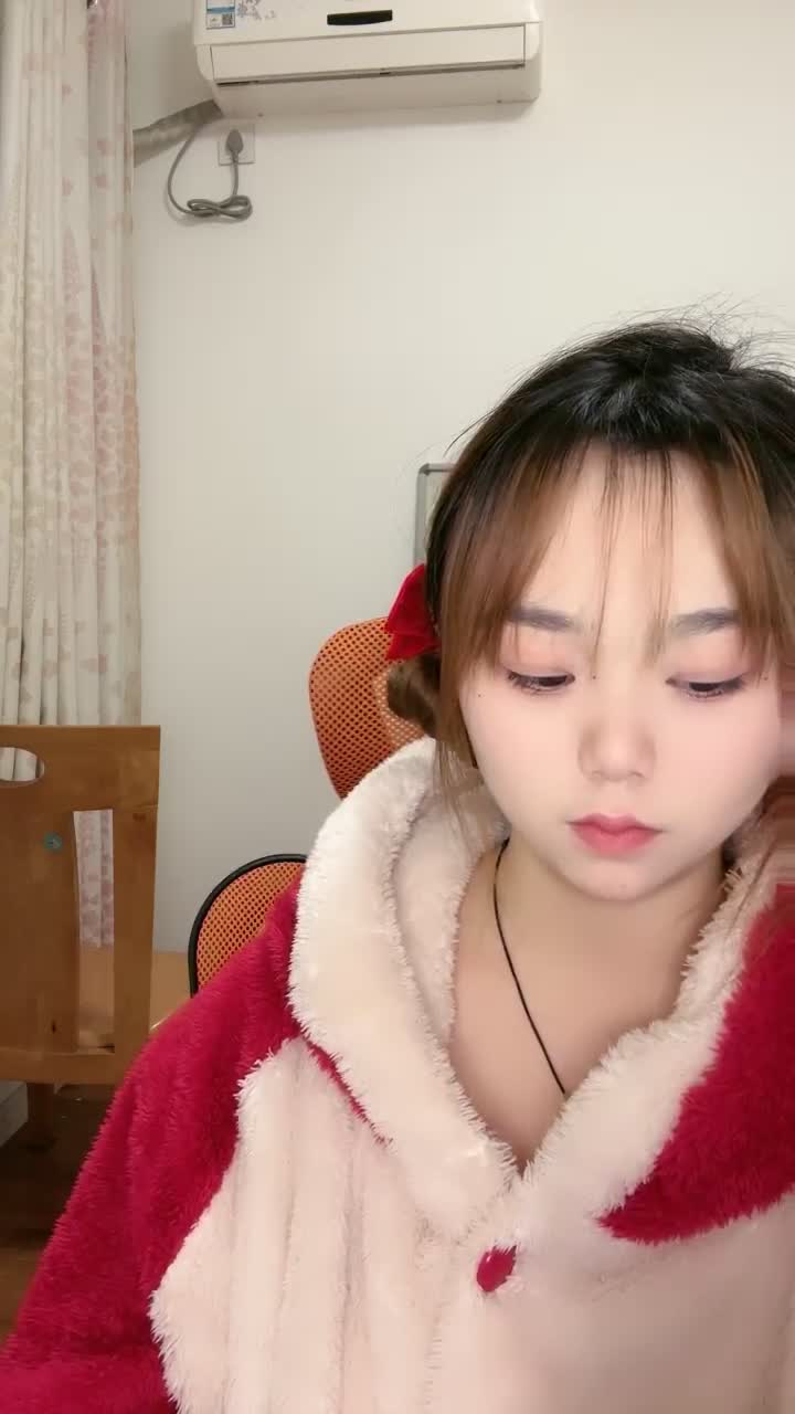 极品靓妹 绝对美人坯子 巨乳肥臀~道具狂插流淫水白浆~爽的一逼 #国产 #萝莉 #反差