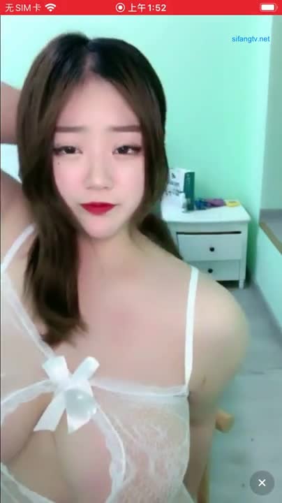 【童颜巨乳】难得一见的巨无霸 咪咪比头还大闭合阴穴手掰开给网友看骚穴！ #国产