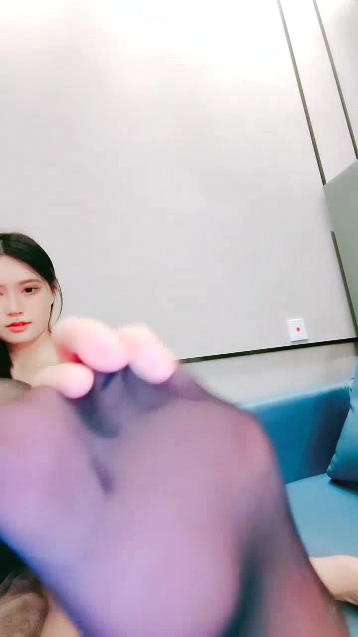 #赫拉 #女神！极品骚货！精彩收费房让人撸断屌