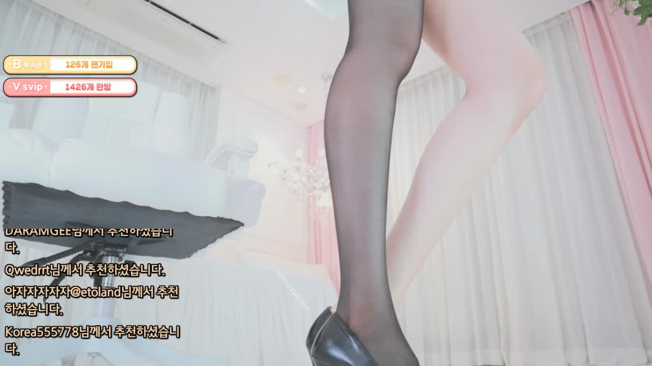 #直播 #韩国 韩宝贝 前有朴妮唛 后有韩宝贝 2