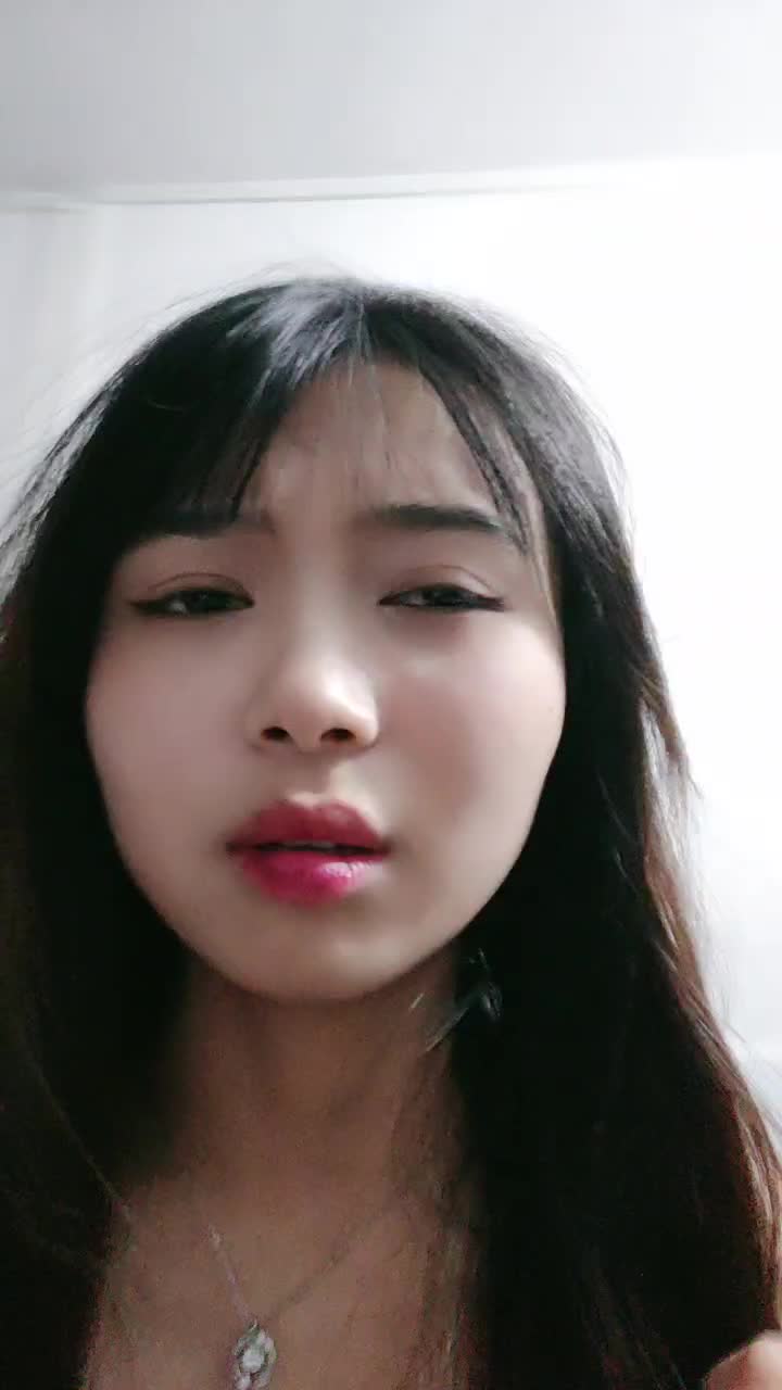 豪乳漂亮女士姐！奶子一大一小很饱满！掰开紧致小穴特写，细腰美腿，身材超棒极度诱惑 #国产 #自拍偷拍