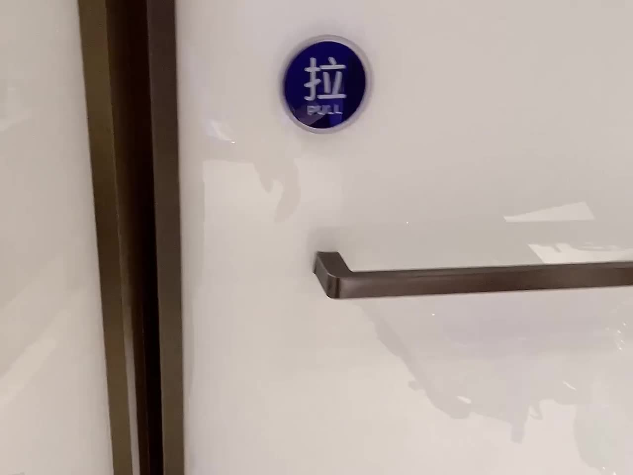 #国产 #高清 #自拍 #剧情 【抖娘利世】公司团建防狼喷雾 一件代发