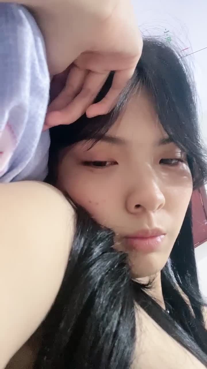 【#掌管性感的神】长腿校花女神 黑丝高跟~裸舞诱惑~扒穴