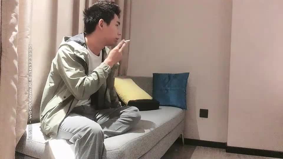 #偷拍 #自拍 #探花防狼喷雾 一件代发