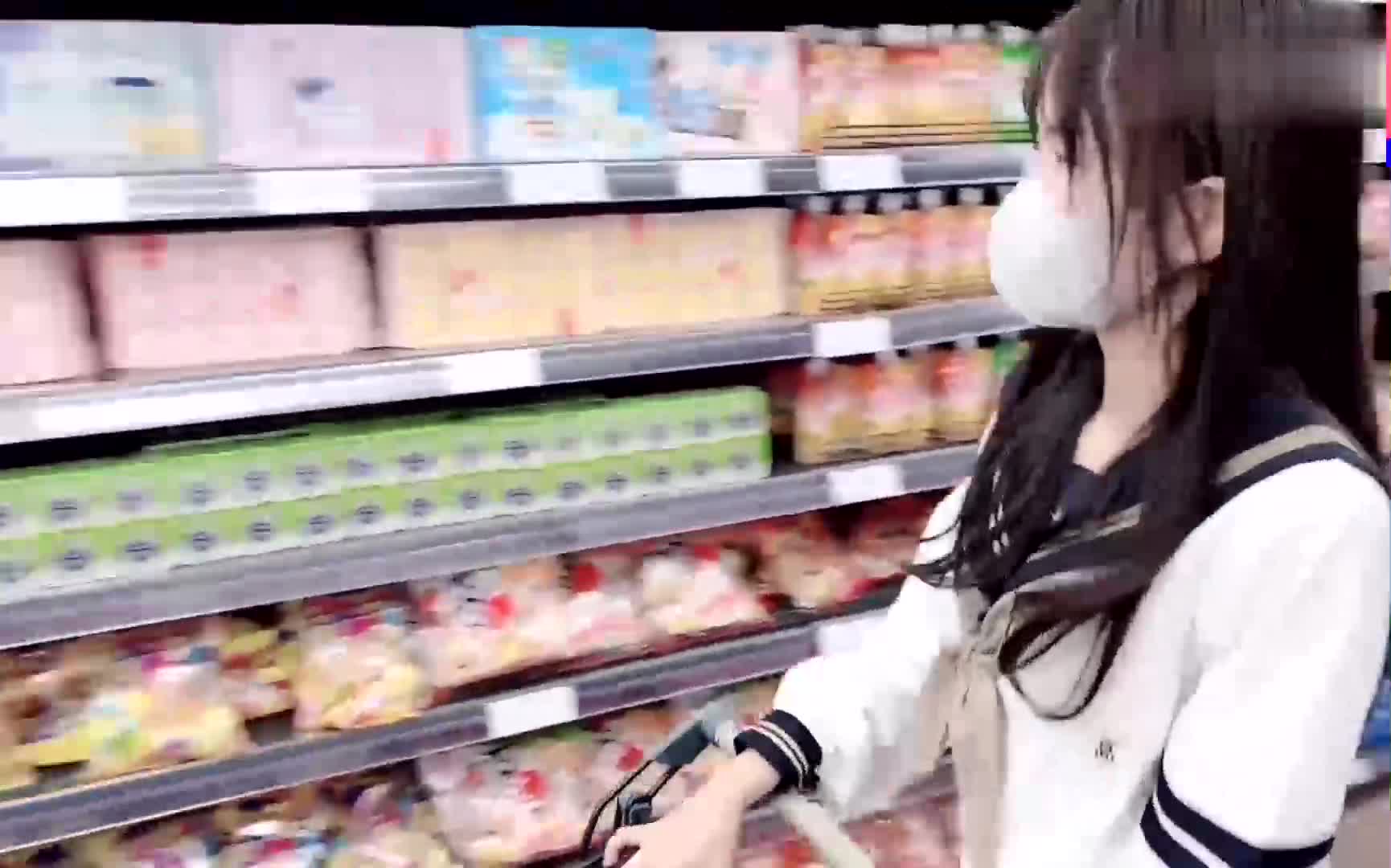 JK水手服粉嫩白虎校服萝莉被无套狂操内射注满精液JK学妹的黑丝直接撕开就是一顿后入猛插JK学妹说让我教她 做功课 没想到骑乘榨汁真的很会，浪叫淫语个不停[粉色情人]-JK超市偶遇带回家防狼喷雾 一件代发
