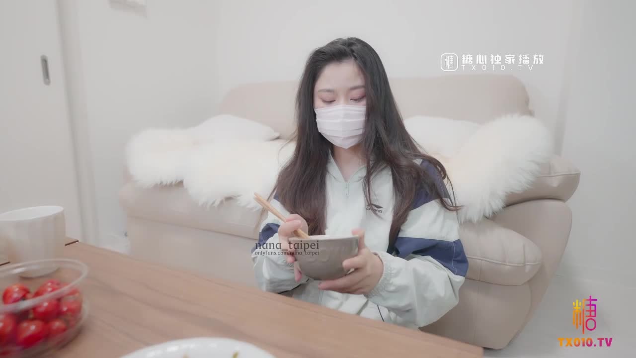 极品白虎尤物 #娜娜 爆操阿根廷足球宝贝防狼喷雾 一件代发