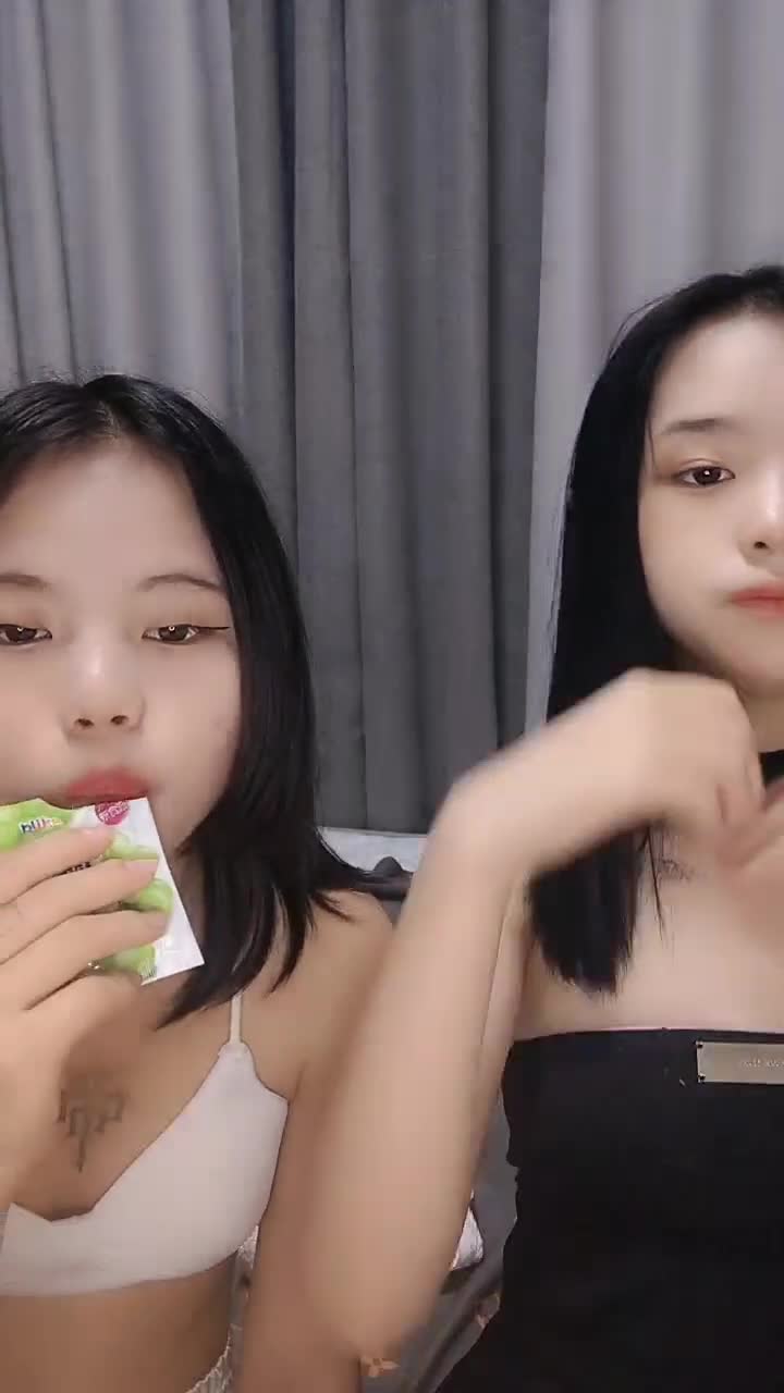 #18岁梦涵 小年轻很会玩
