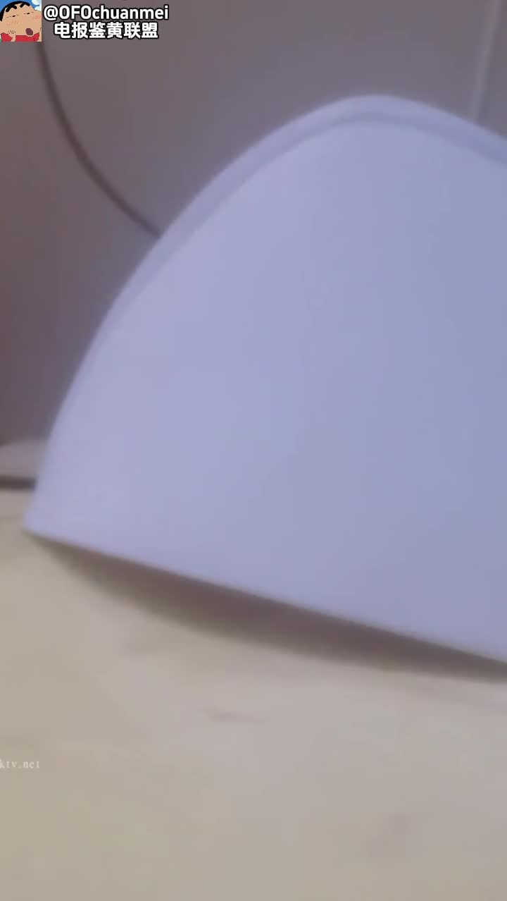 淫荡熟女保健医生以治疗名义勾引小伙打炮直播