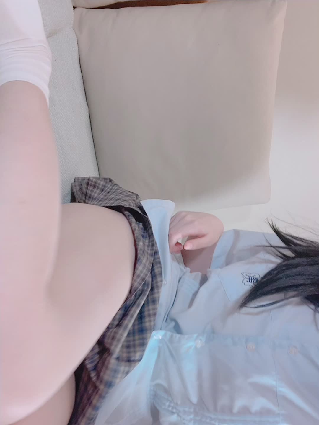 #里有