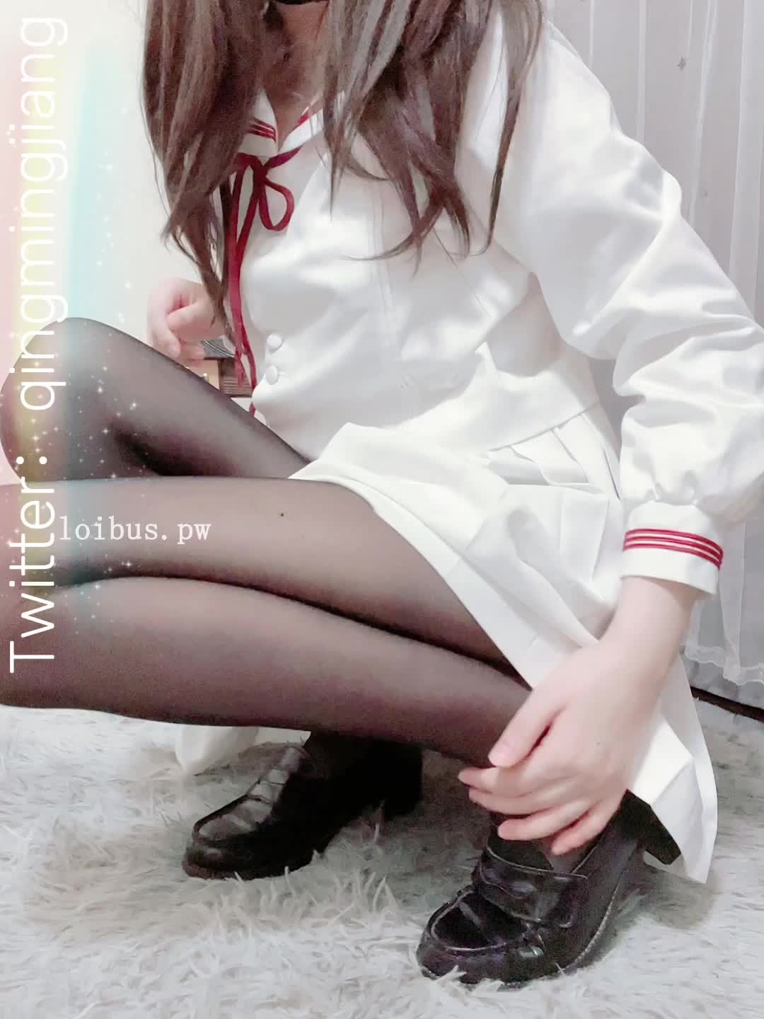 小青茗合集 白水手服丝袜————————————点击加入会员查看完整版内容