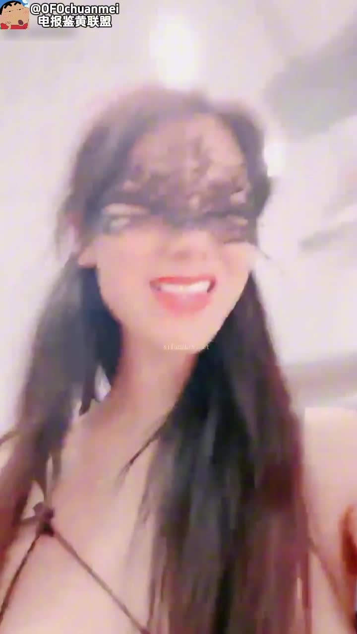 媚洋反差少妇 姿势新解锁~无套秋千操#熟女 #老外 #骚妈