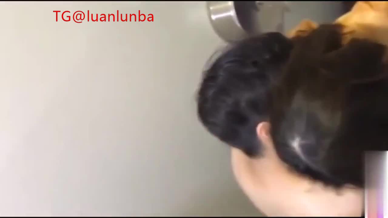 偷窥稚嫩学生醉酒少女偷情绿帽！真实给力！