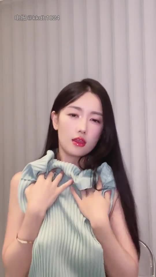 【bigo直播】原花椒 宁依纯 真空凸点半奶 整活骚舞 14V #bigo #宁依纯 8