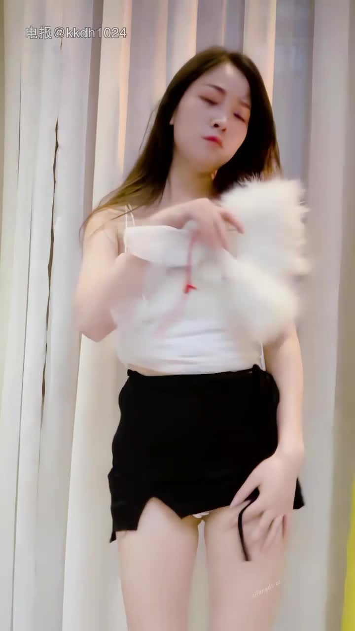 精品裸舞【舞小喵】酒吧舞女出身的女主 特会慢摇蹦迪 26V #舞小喵 15