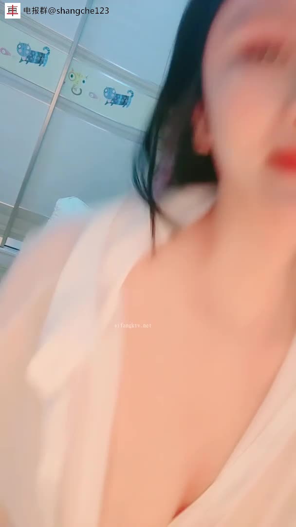 掰穴自慰 5