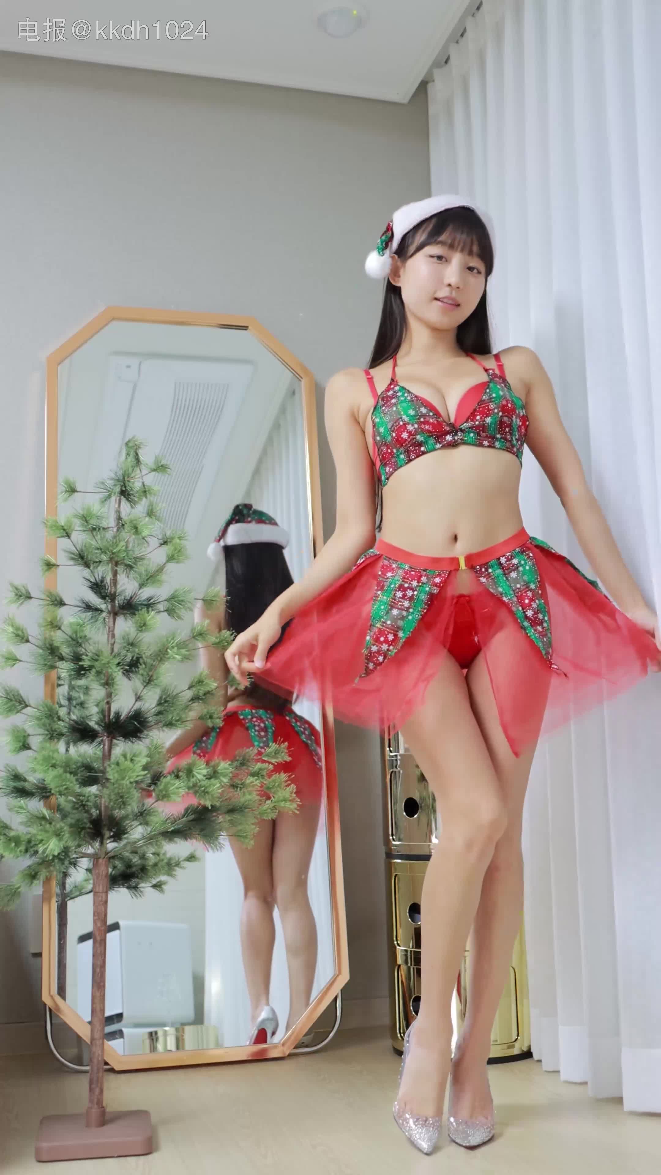 韩国超火模特【Eunji Pyoapple】朴恩智 付费订阅写真视频32部 #韩国 #Eunji_Pyoapple #EunjiPyoapple #朴恩智 10