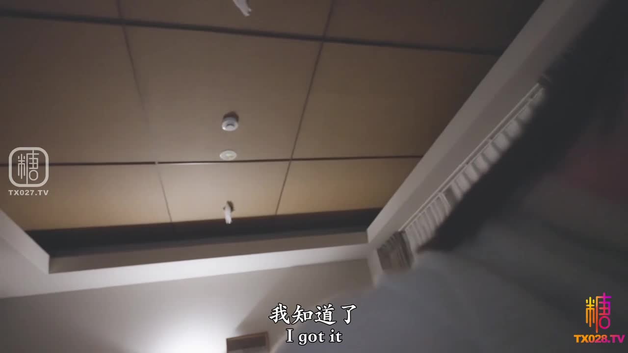 #nana_taipei #台北娜娜 给老公的礼物 老公你看到别的男人操我一定很开心吧 绿帽专属福音 看老婆nana如何被别人抽插 全程淫语侮辱挑逗