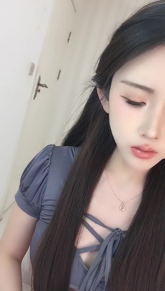 #杏仁酸奶 直播 喜欢漂亮又瘦的可以看看