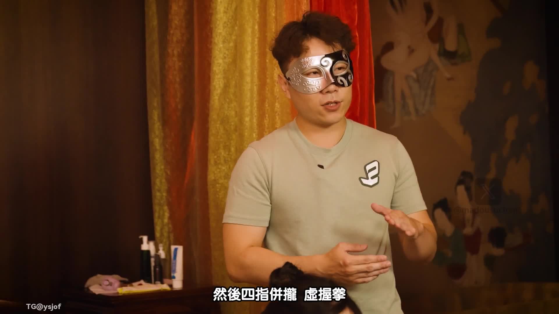 P1 P2 P3 讲解如何口交和实战P4 如何让女方高潮？P5 苏畅泰式spa抓凤筋（以前发过）P6 男主抓龙筋作者:#苏畅 #Suchang 出处:#推特（付费视频）标签:#国产 （#台湾）#按摩 #spa #抓凤筋（#抓龙筋）#双女主 #熟女 #口交 #第一视角 #自慰 #喷水看点满满 p3还有两个交换精液接吻 可以让有女朋友的学习一下 P4 P5 可以自己学习一下 这是我今年看过最好看的了