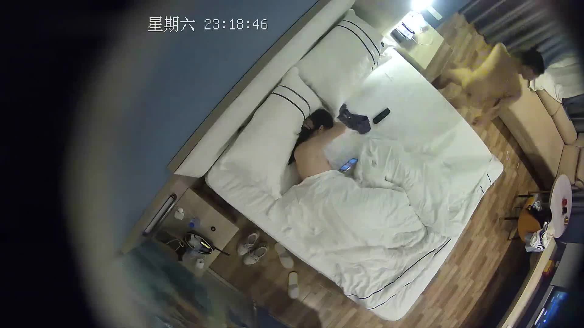 安防酒店摄像头偷拍️年轻白领情侣半夜开房女友穿上被男友用情趣用品热身后各种姿势啪啪#酒店偷拍 #摄像头 #实时监控直播