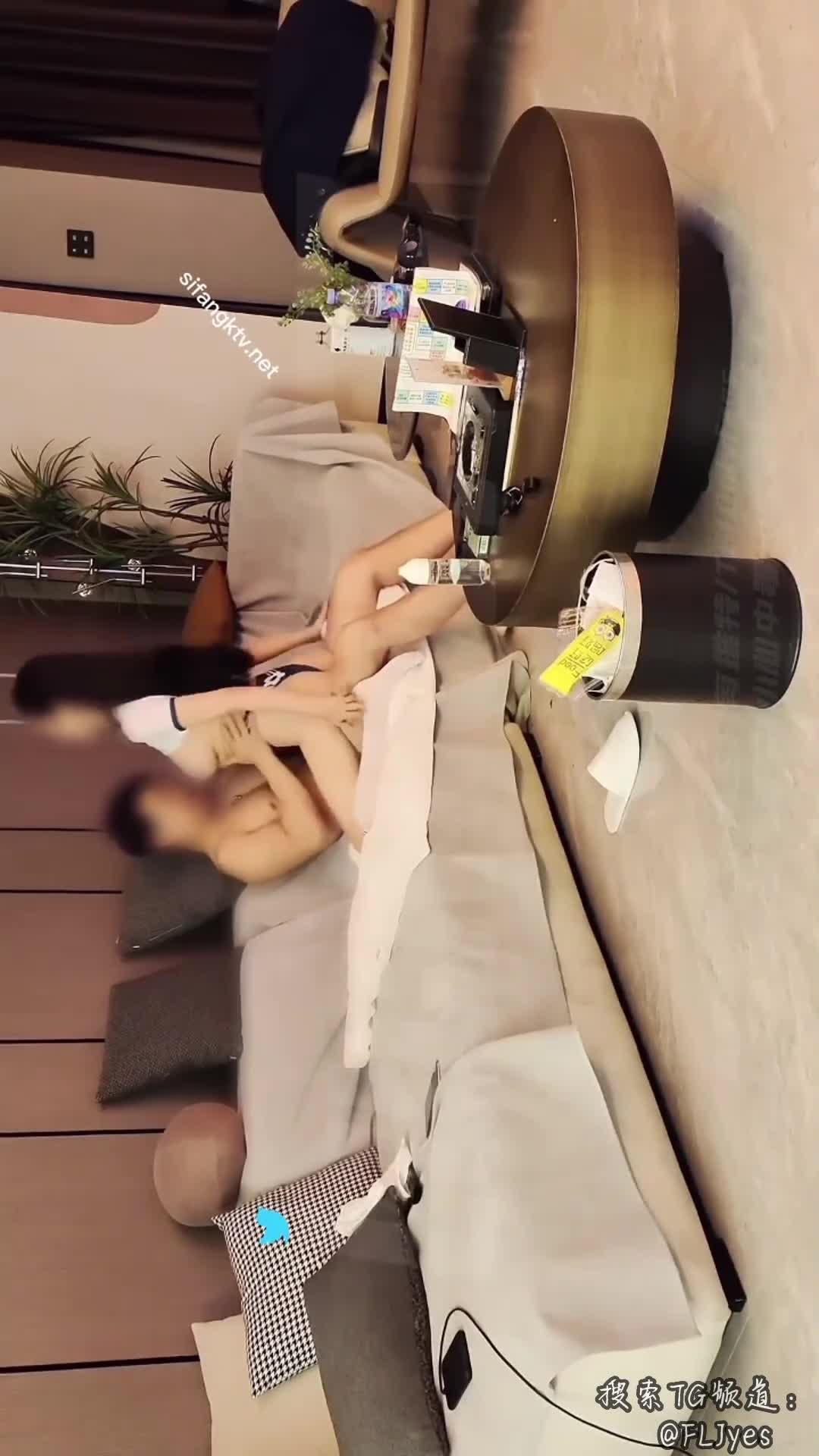 #LuckyQL777 #3p #白丝 #嫩妹 #白虎 《足球宝贝》
