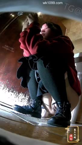 最强团队逼下有光系列 酒吧女厕拍 惊现超嫩白虎逼 各种嫩逼