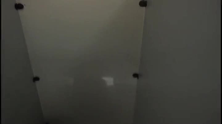 女厕厕拍来医院看病打点滴的女人们