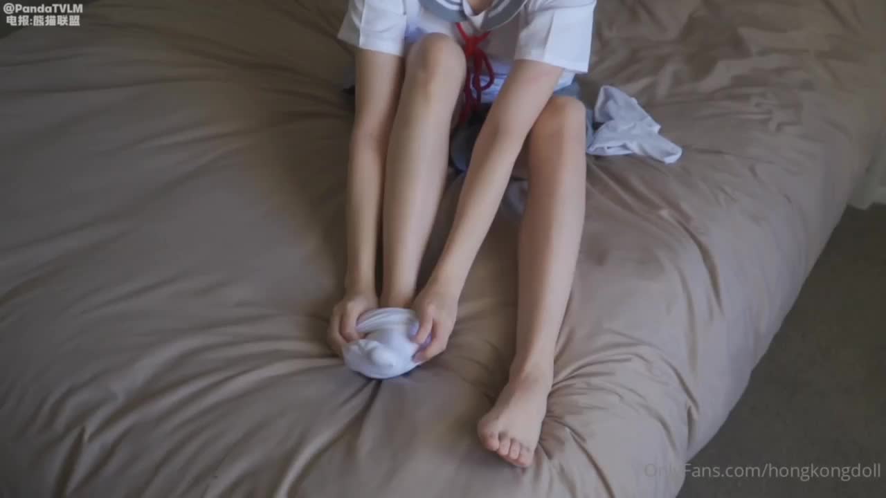 #玩偶姐姐玩偶姐姐JK白丝小嫩逼#jk #白丝 #后入 #爆操