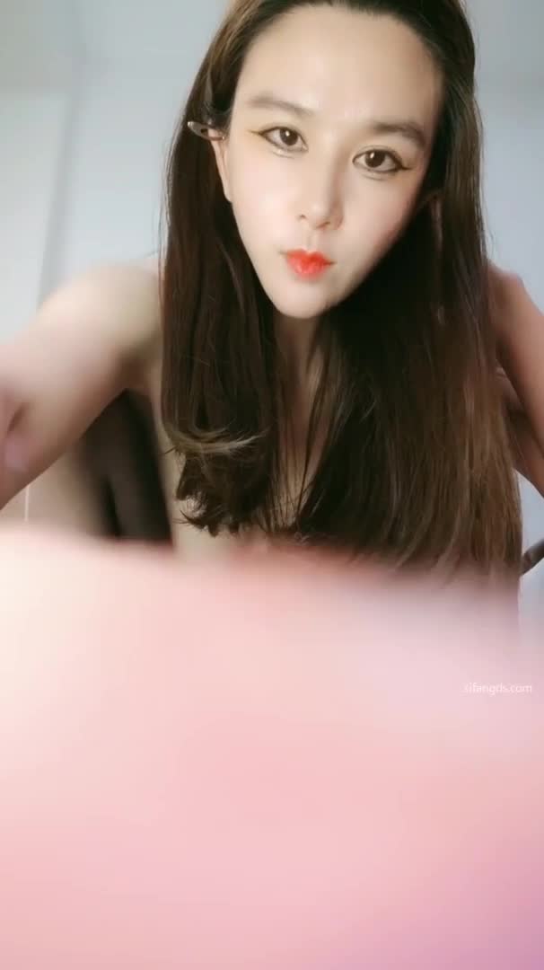 #气质女神 #少妇 #黑丝诱惑 气质反差少妇 绝色美褪 秘书装超诱惑 黑丝劈腿 自慰高潮喷水