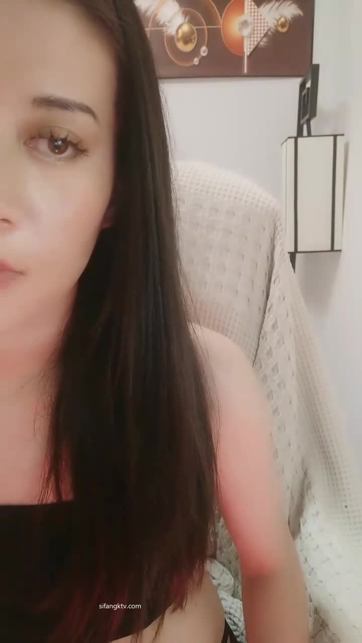#反差 #少女 #黑丝 清纯可爱少女穿黑丝直播 扣逼喷水 白虎粉鲍