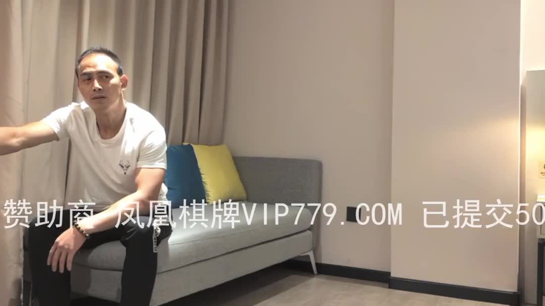 网红91逼 CDTP收藏 当短发少妇遇上健身大叔 碰撞出了不一样的火花 转发获取私密群
